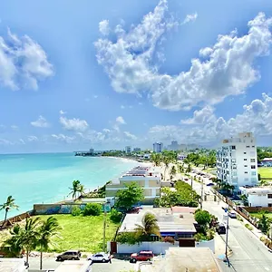 Oceanview Beach Block Balcony Ocean And City View Holiday home